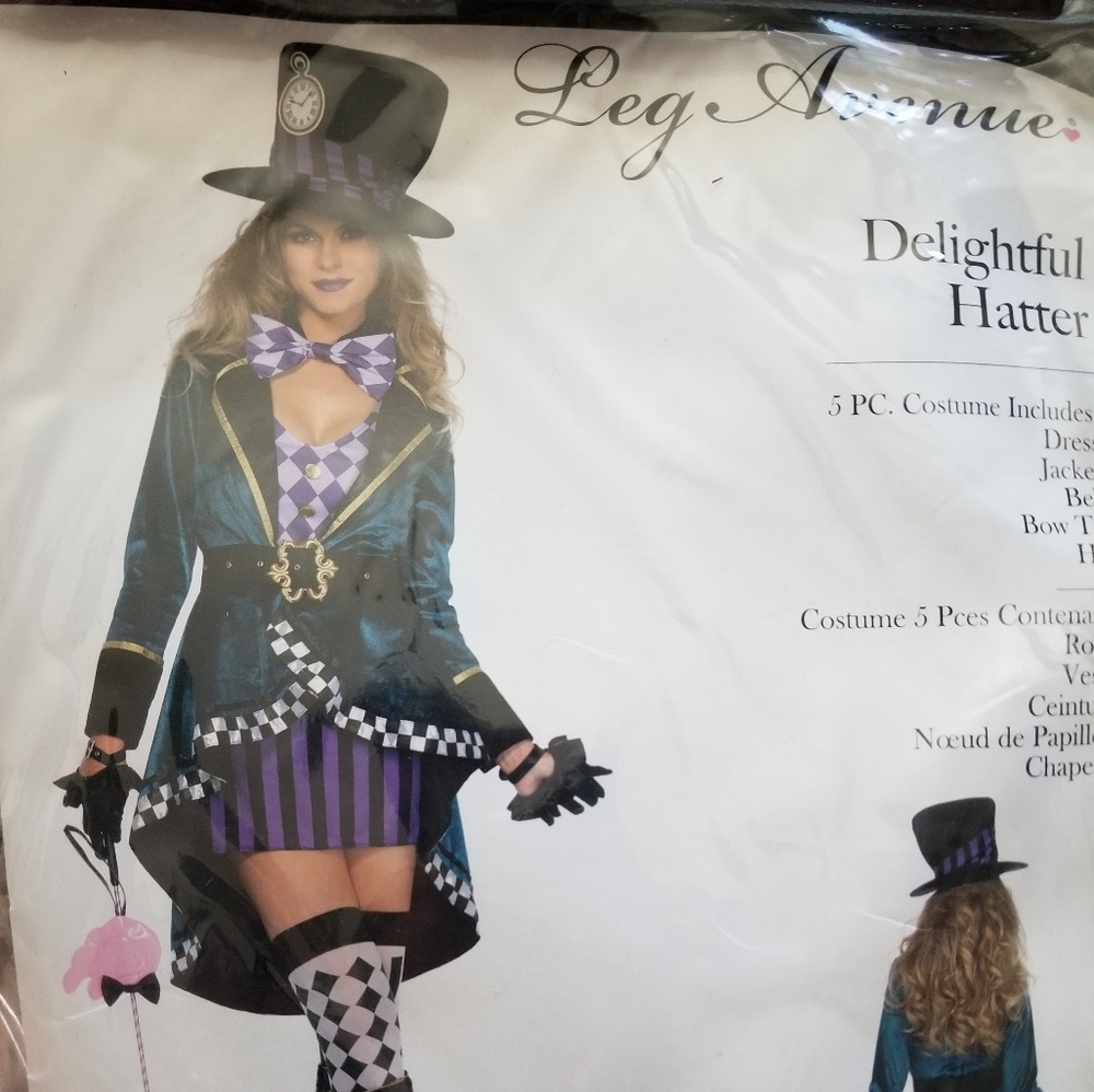 Medium Leg Avenue Mad Hatter Costume